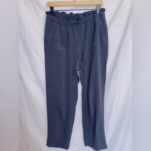 T by Talbots Black High Waisted Ankle Cropped Adjustable Waist Pants size small